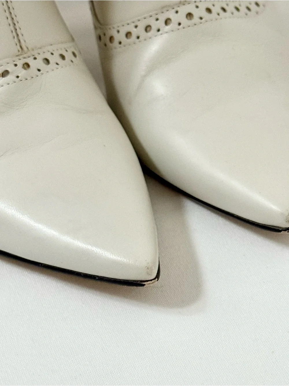 White Pointed Toe Ankle Boots Black Heel 8 Franco Sarto